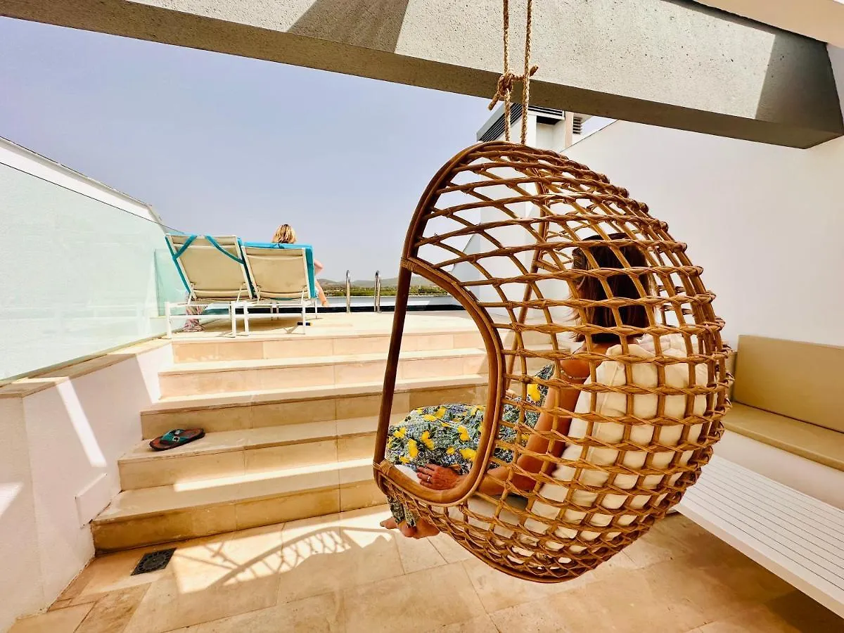 Casasotopolo, Sotogrande, Sleeps 8, Private Rooftop Pool, Easy Free Parking San Enrique de Guadiaro 0*,